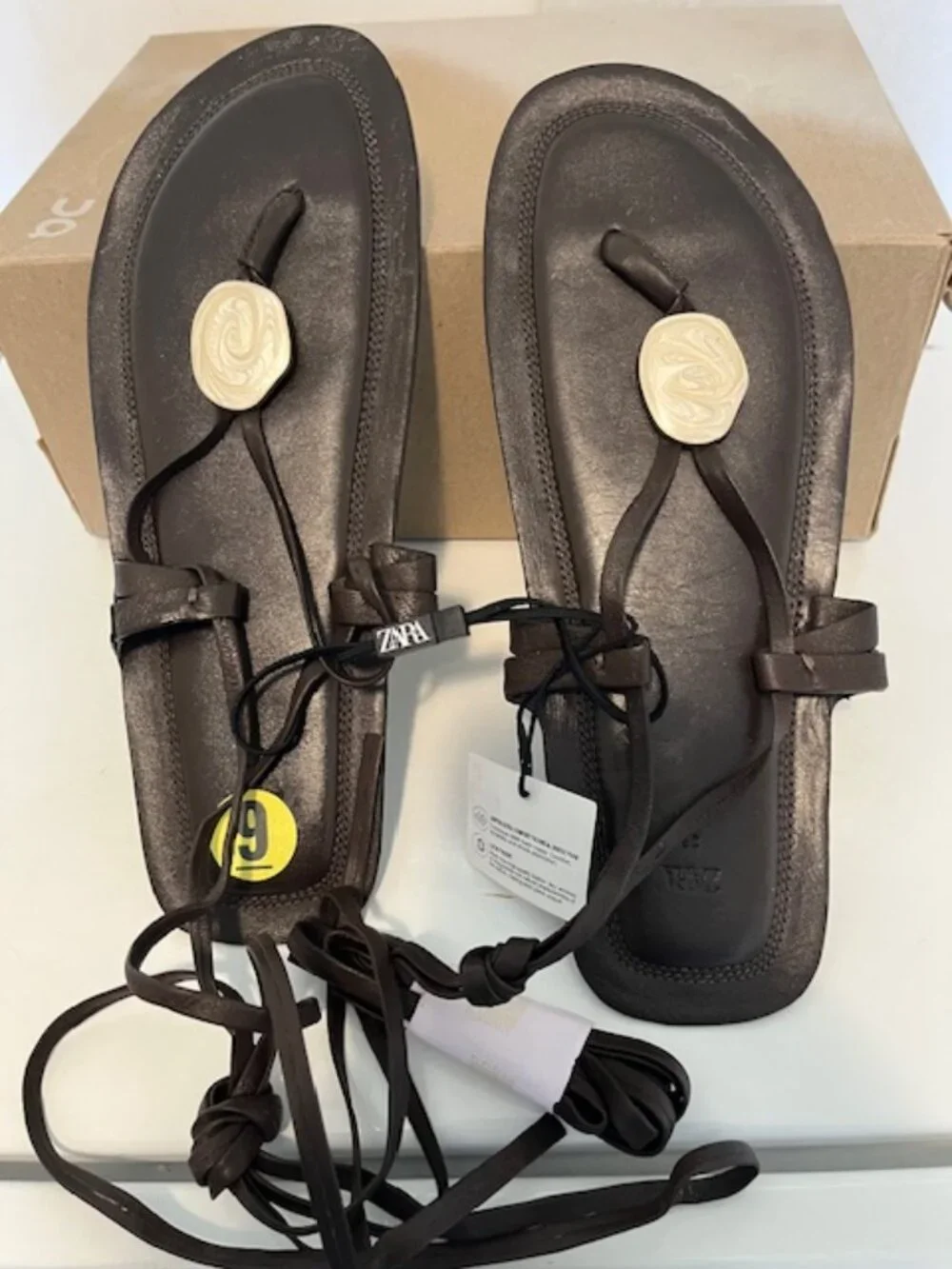Zara gladiator style leather sandal. - Picture 2 of 4